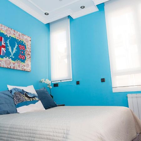 Puerta Del Sol Apartman Madrid Kültér fotó